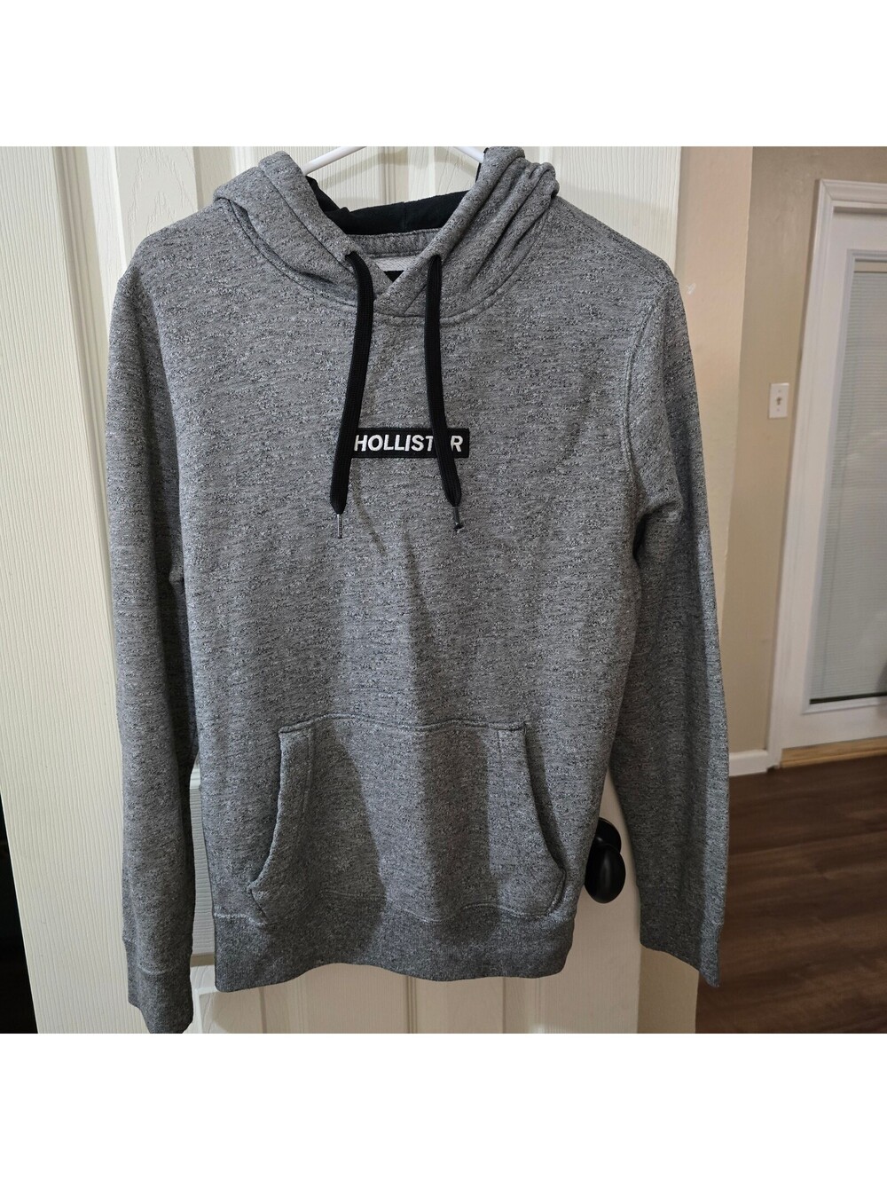 Hollister Heather Gray Pullover Hoodie – Small